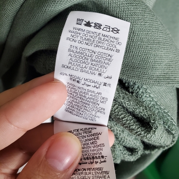 Sweaty Betty After Class Olive Green V Neck Pullover Hooded Sweatshirt - Picture 8 of 8